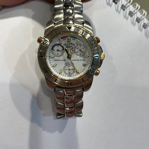 Sector No Limits Watch